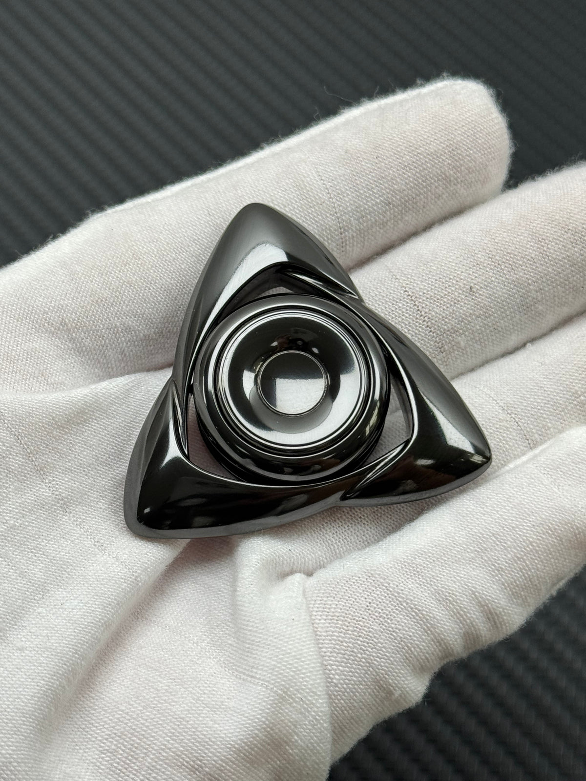 Wind Zirconium Polished
