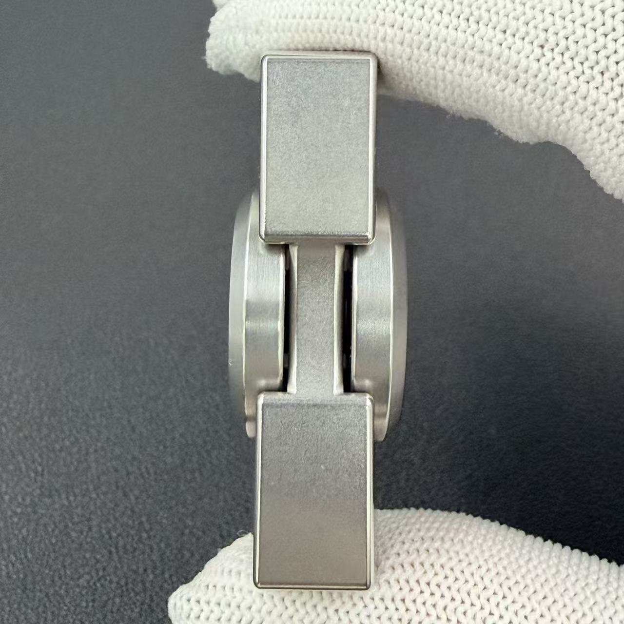 Dawn Stainless Steel Stonewashed