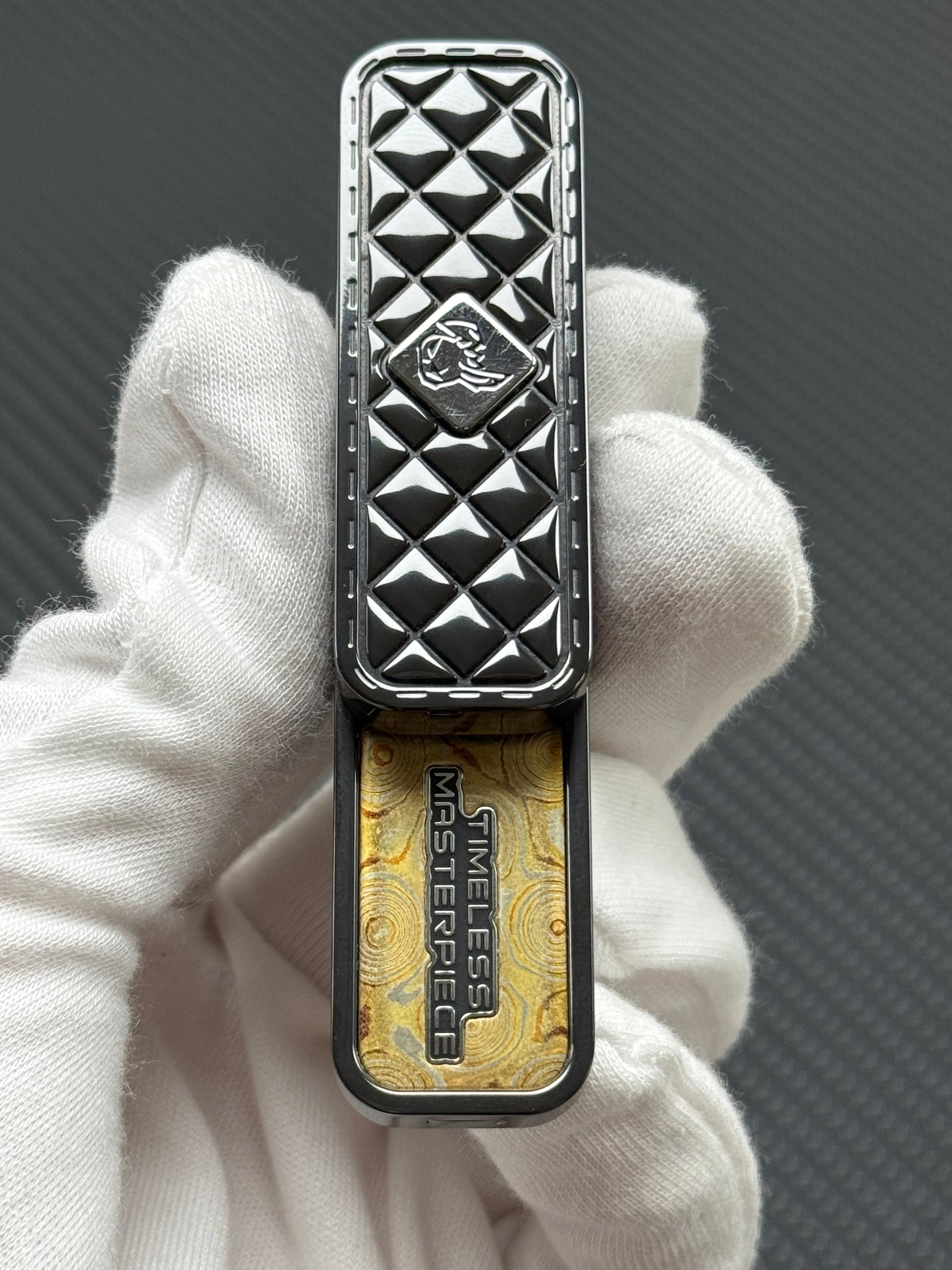 Feng Ling Zirconium Stonewashed Polished