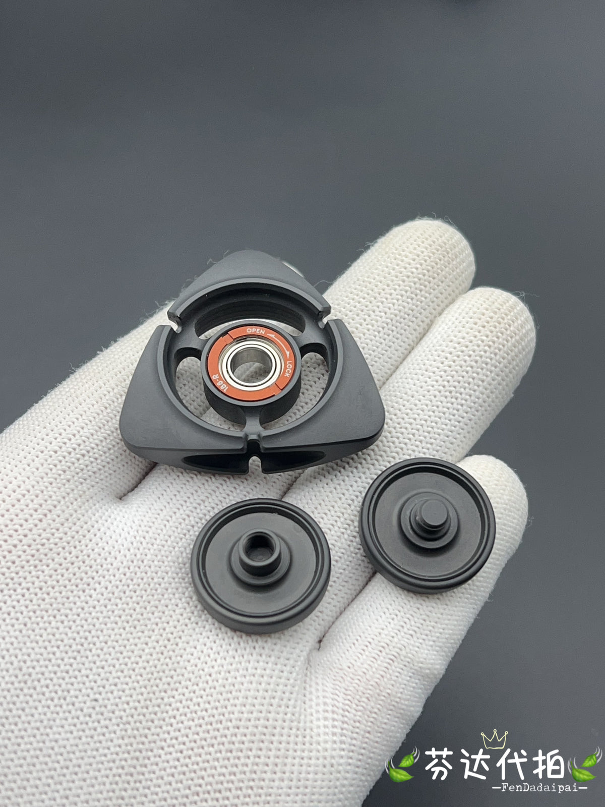 BIT 04 Zirconium