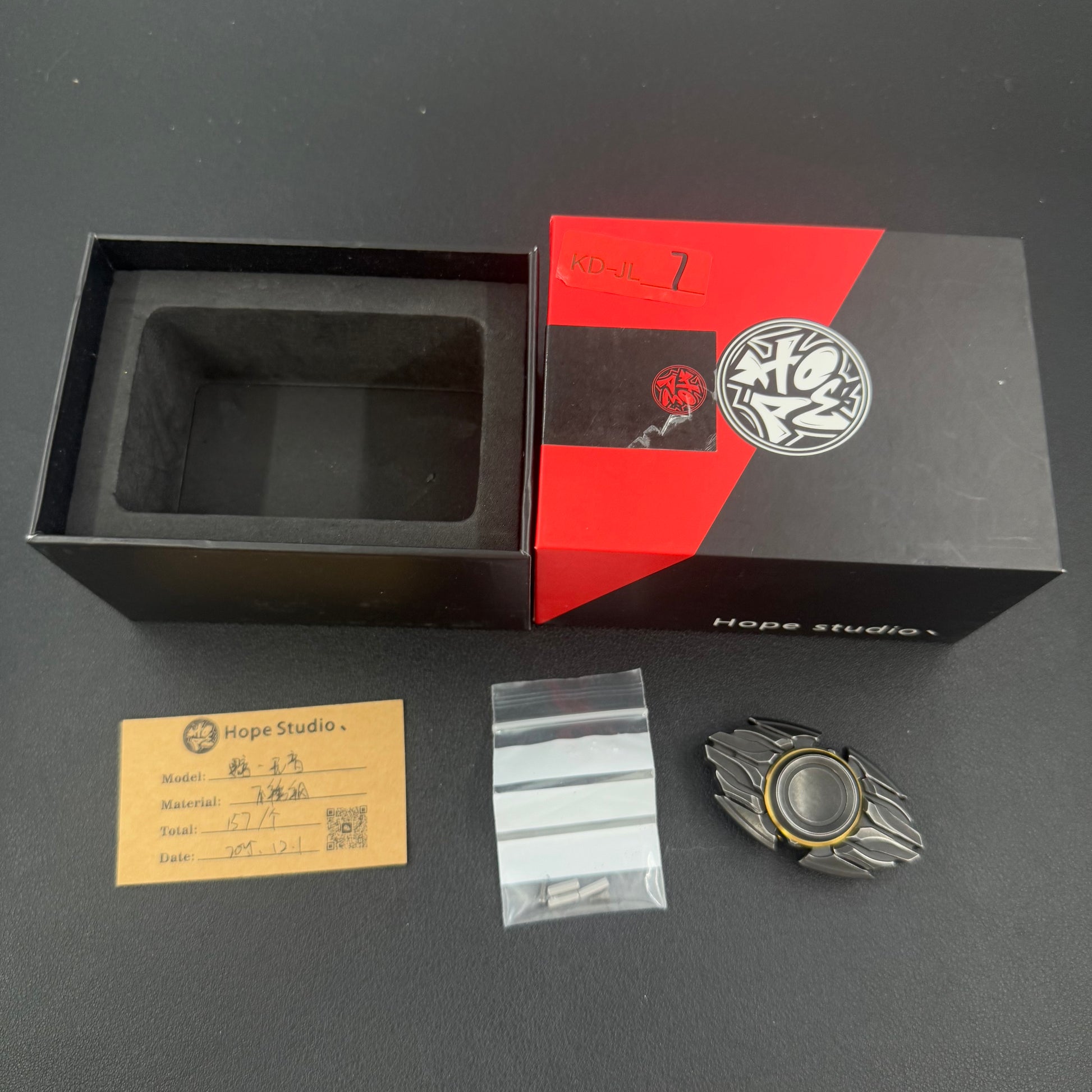 Dark Shell Opening Stainless Steel
