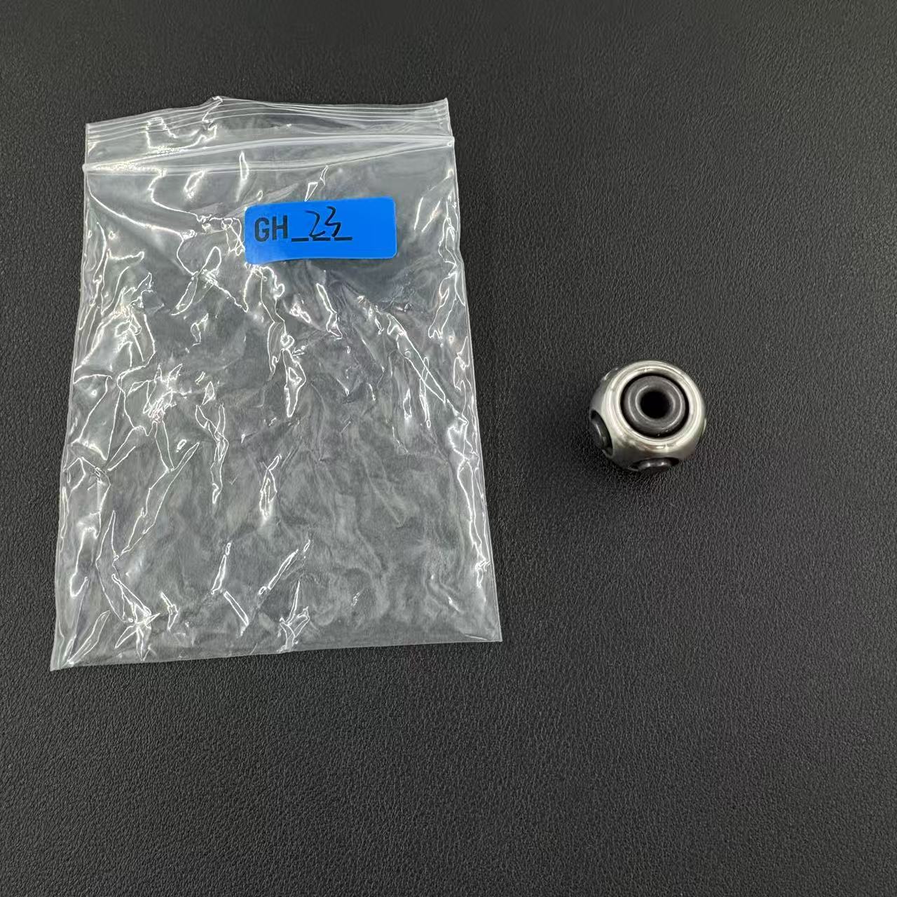 Noiz Stainless Steel
