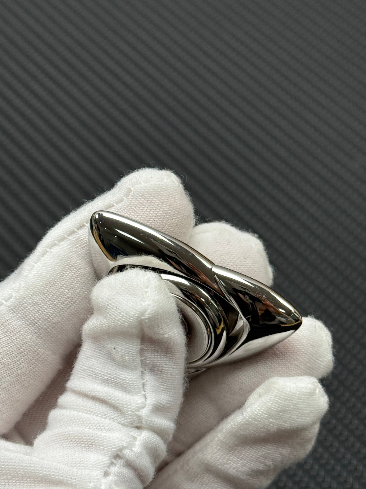 Wind Stainless Steel Polished
