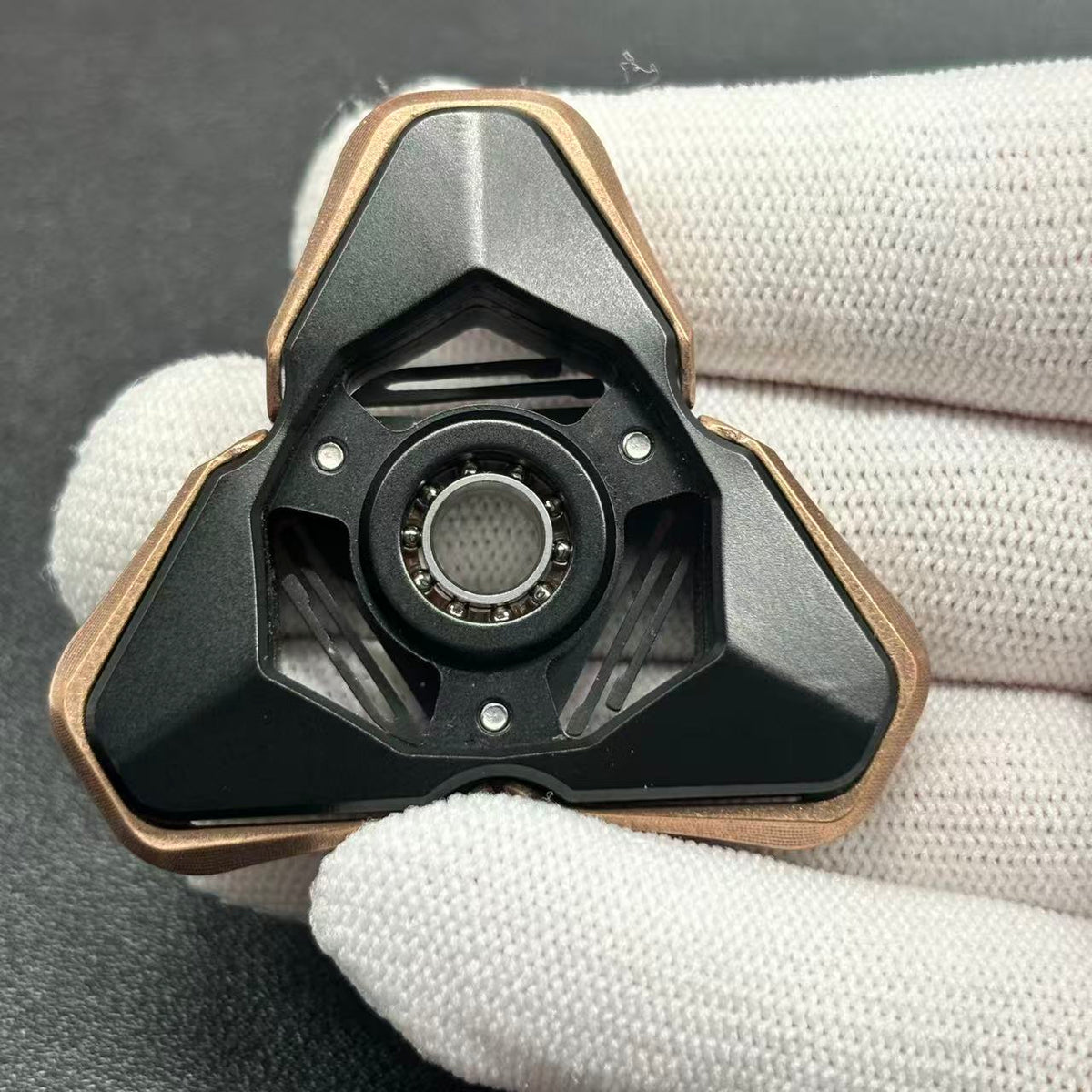 Qs Titanium
