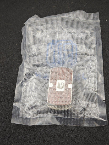Root Three Titanium