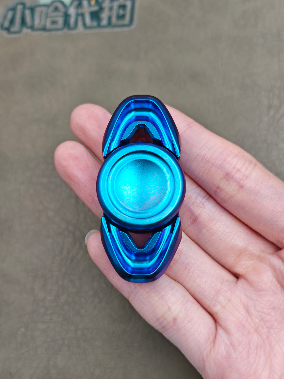 Pan Yixian Zirconium