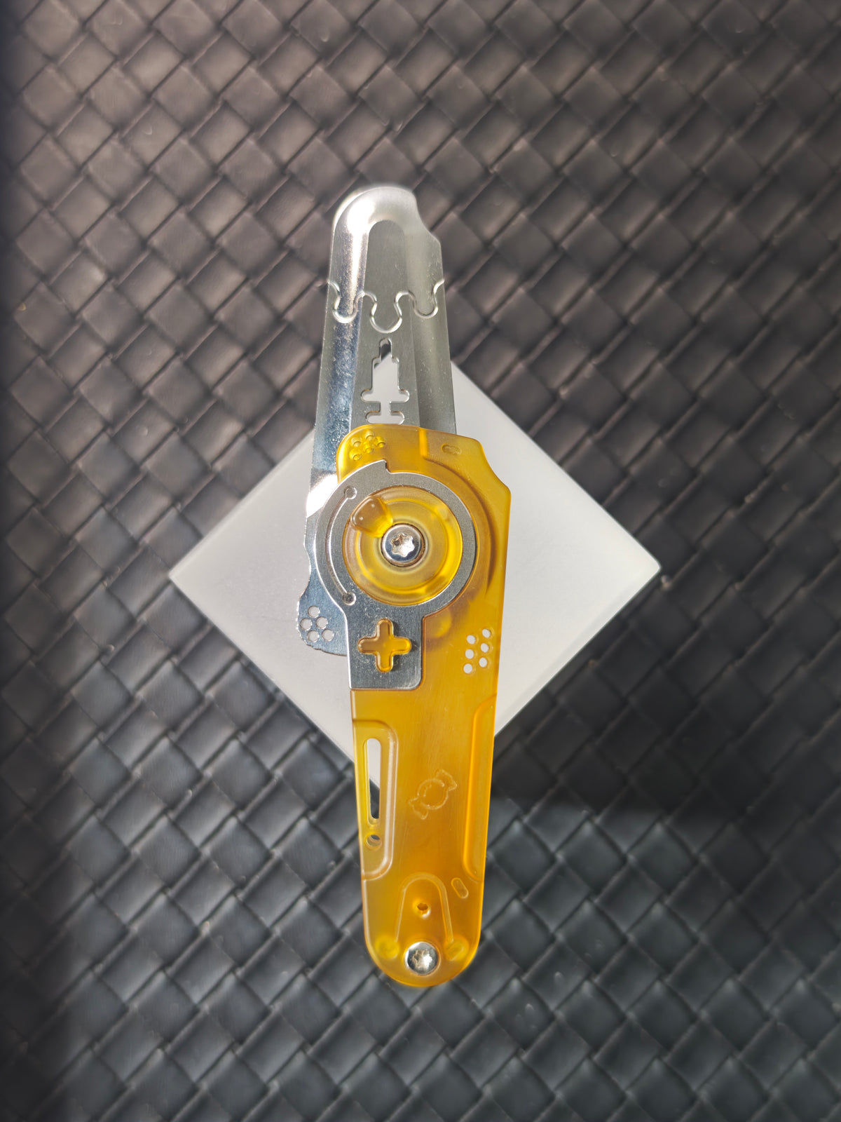 Dimension Slash Pry Bar Titanium