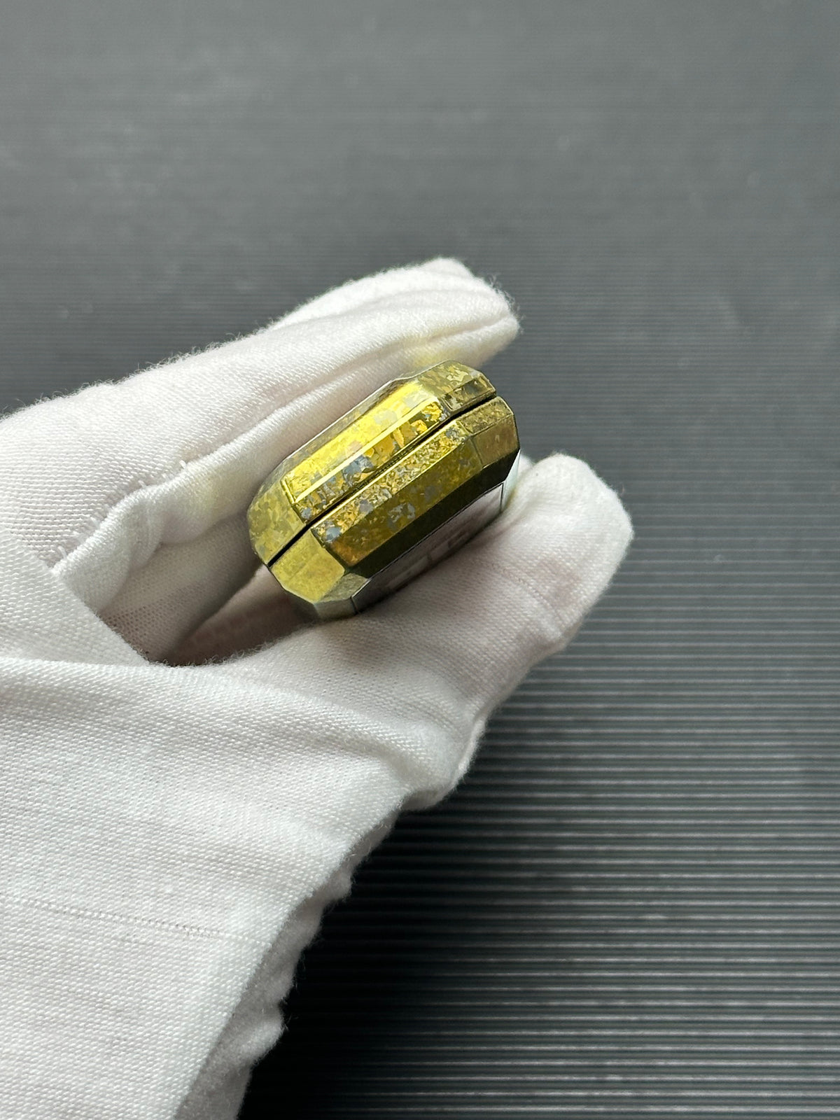 Yao Crystallized Titanium Resin-Sealed