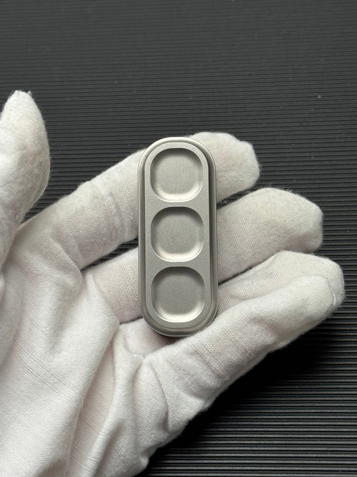 Pea Stainless Steel Stonewashed