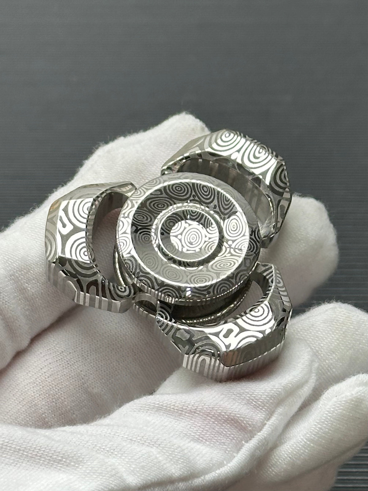 Whisper Duo Damasteel