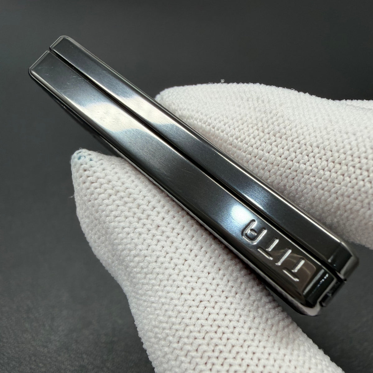 Tita Zirconium Color-Anodized Polished