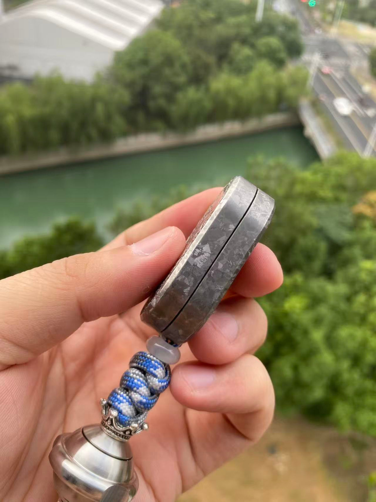 F2.8 Crystallized Titanium