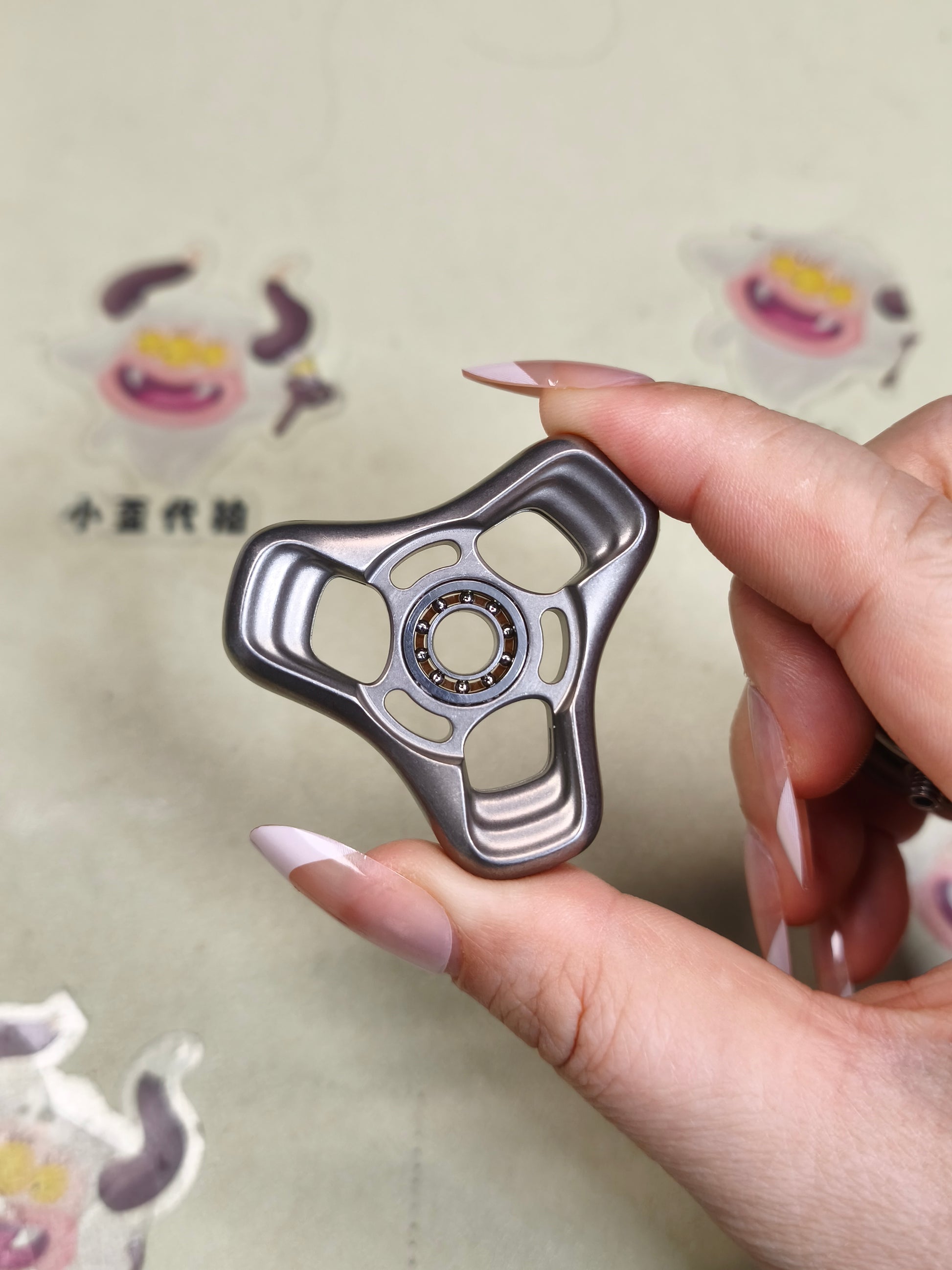 Folding Leaf Mini Titanium Stonewashed