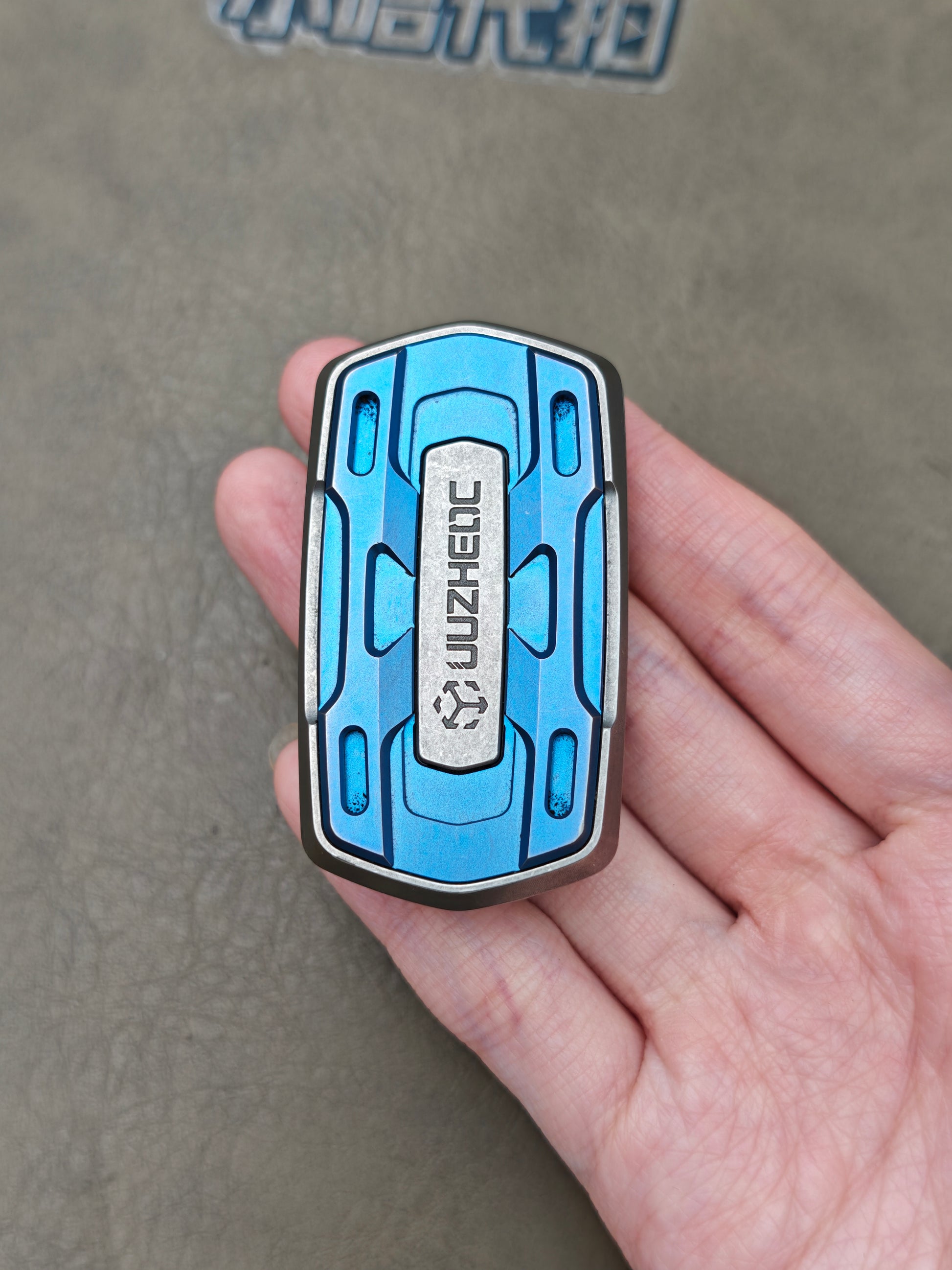 Gamut Titanium