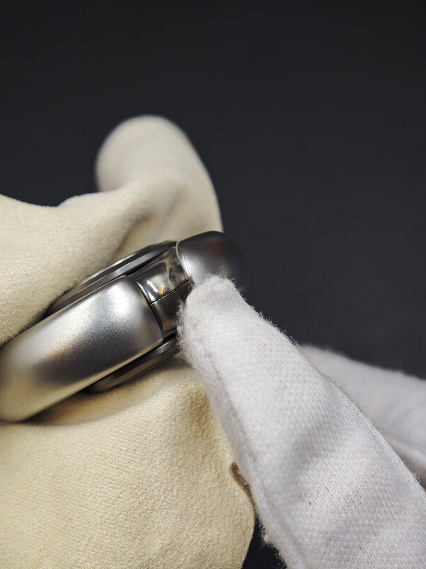 Liquid Flash Titanium Stainless Steel
