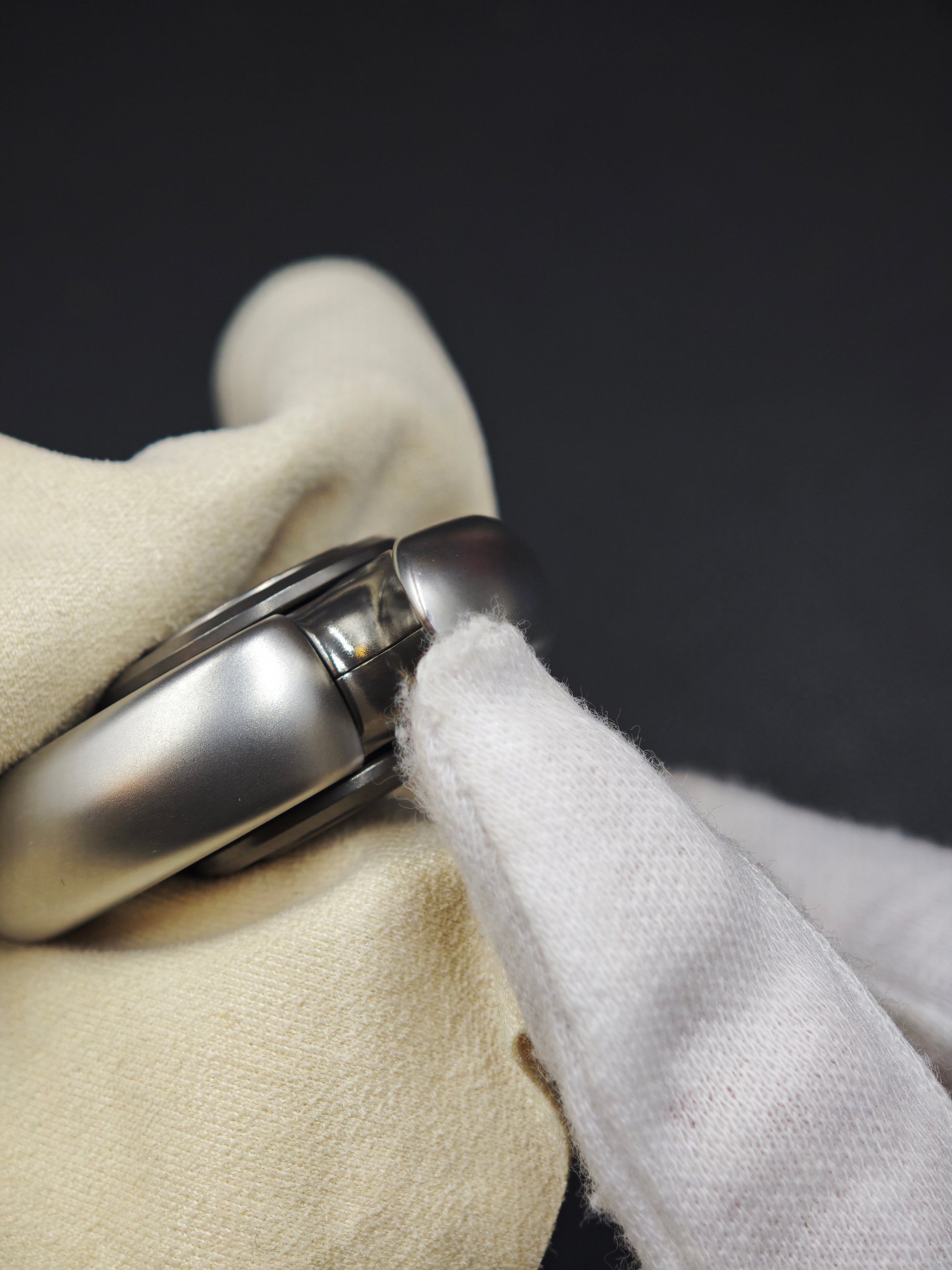 Liquid Flash Titanium Stainless Steel