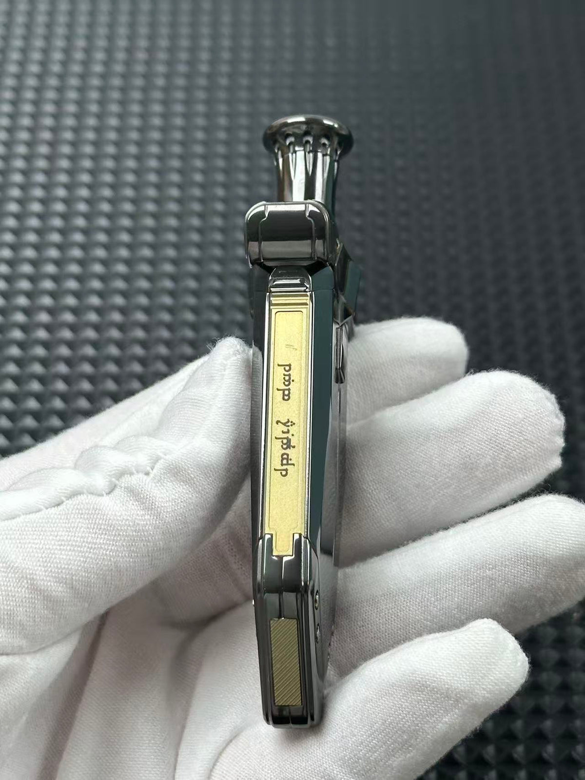Aroundight Zirconium Brushed Polished