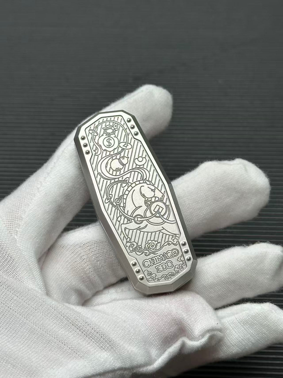 Monolith Stainless Steel