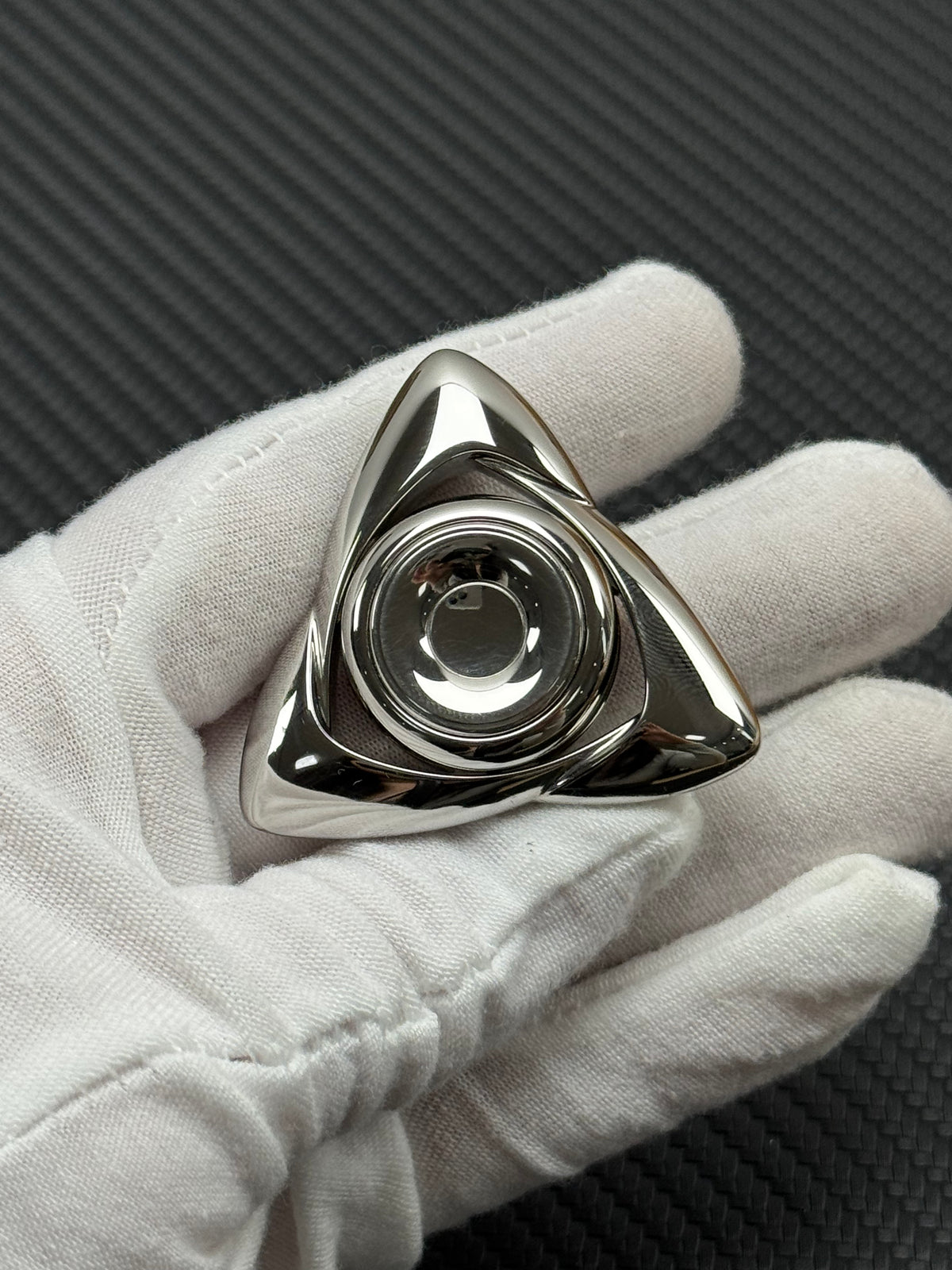 Wind Stainless Steel Polished