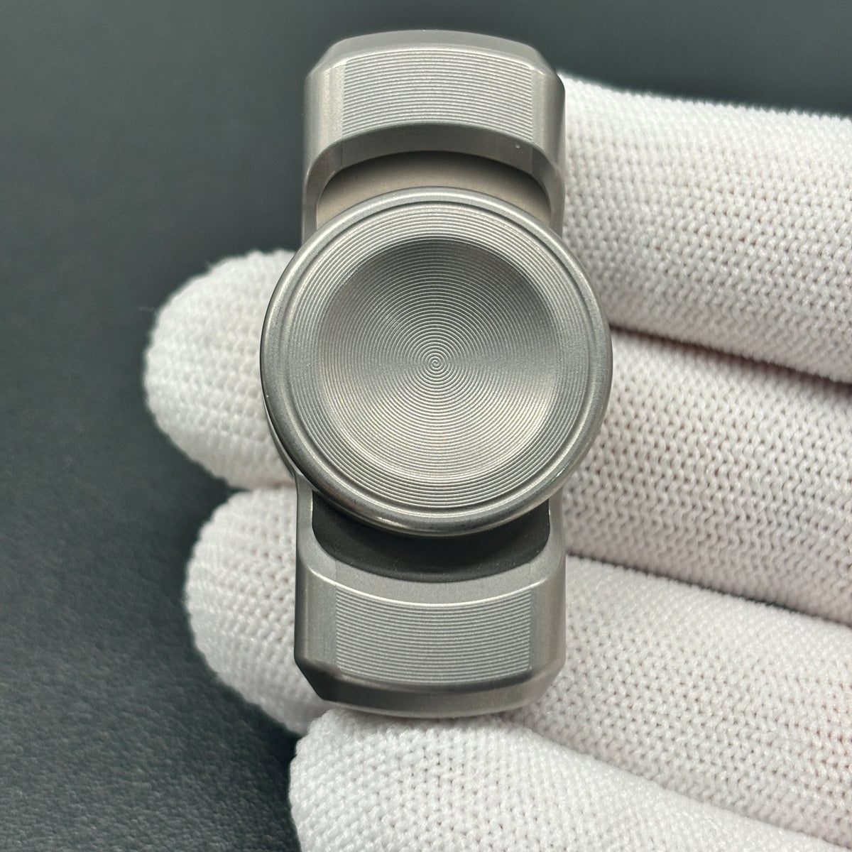 Floating Shadow Titanium