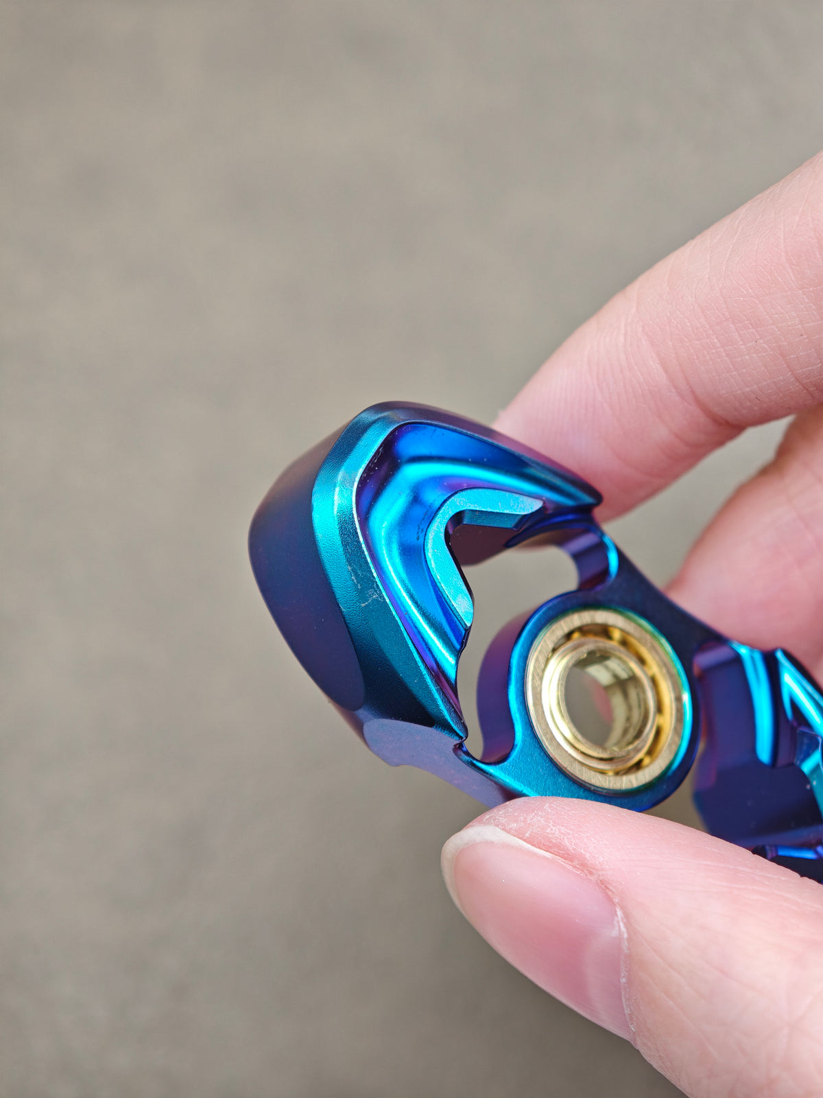 Pan Yixian Zirconium