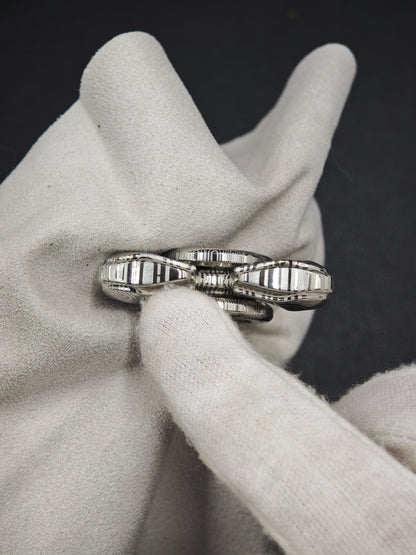 Toothless Mini Pearl White Damasteel