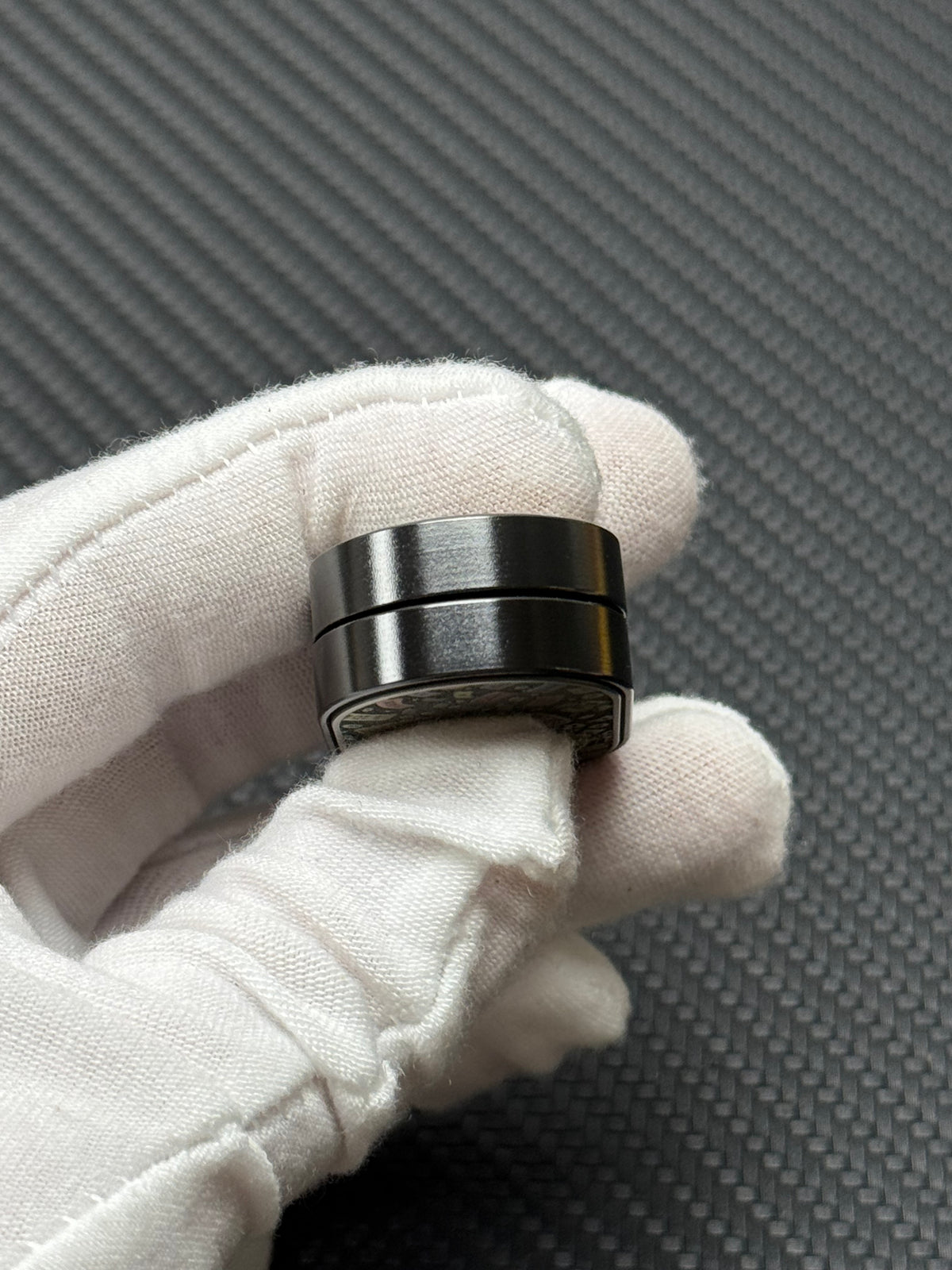 Gilded Dream Bearing Cap Zirconium