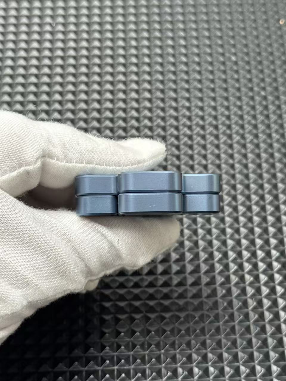 "+" Titanium