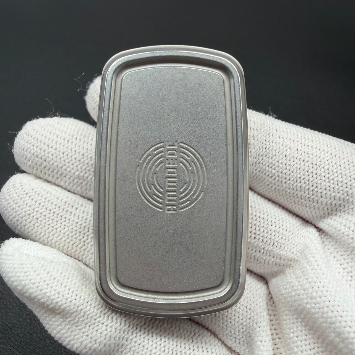 Wormhole Stainless Steel