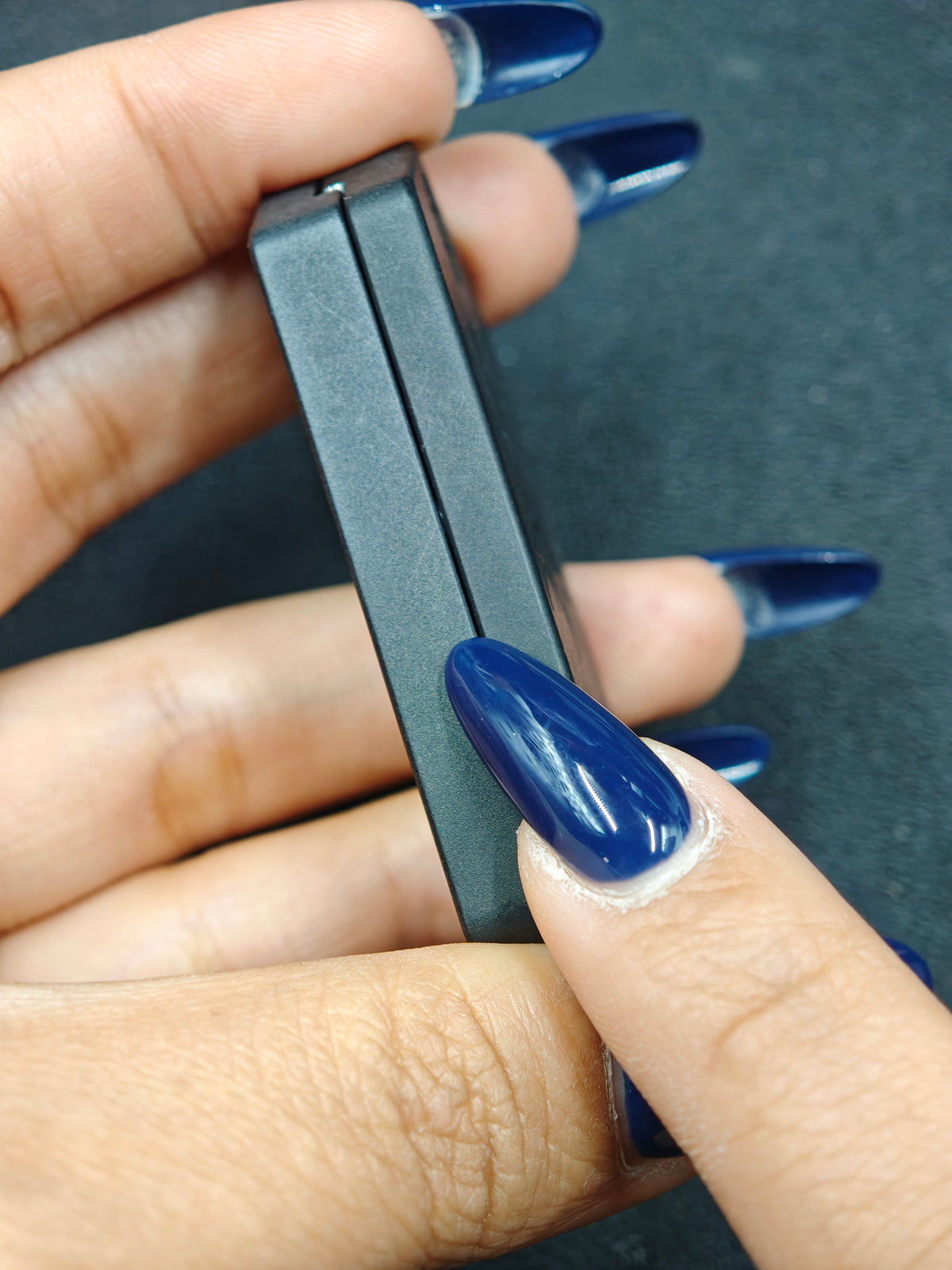 Plane PEEK Brushed