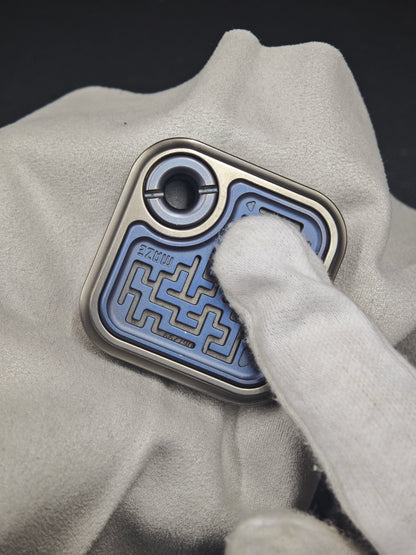 MAZE BLOCK Titanium