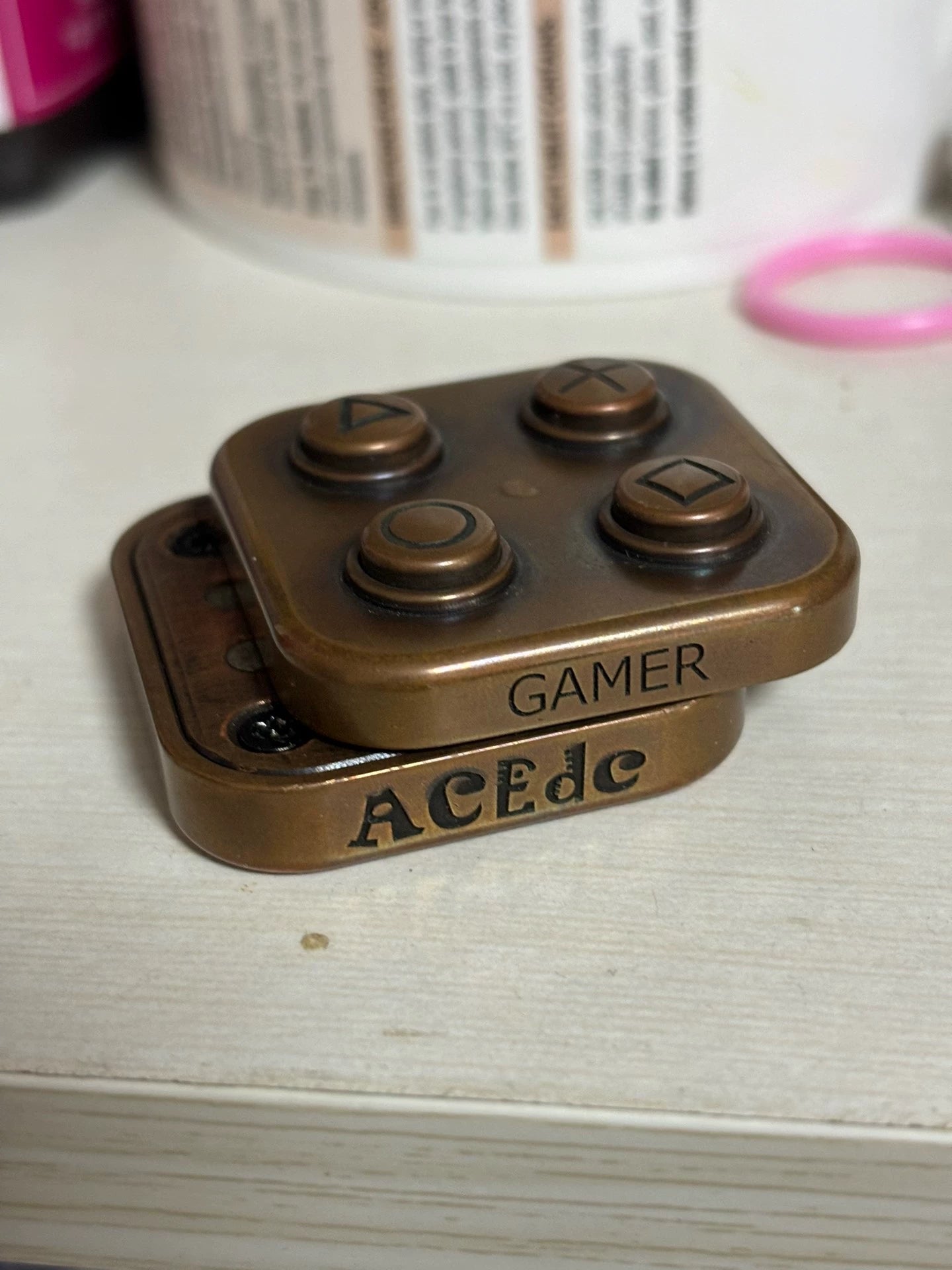 Gamer Slider Brass