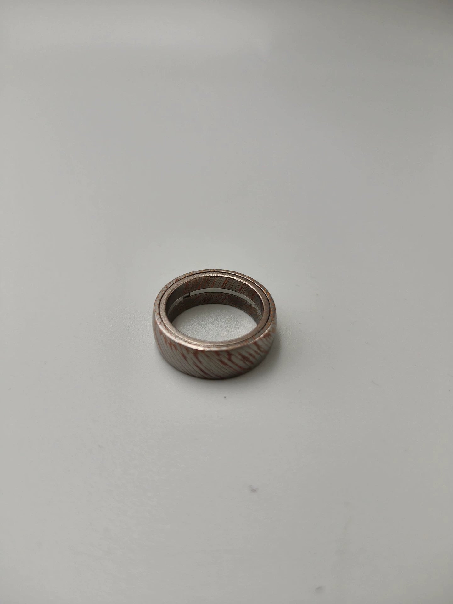 Pig Ring Superconductor