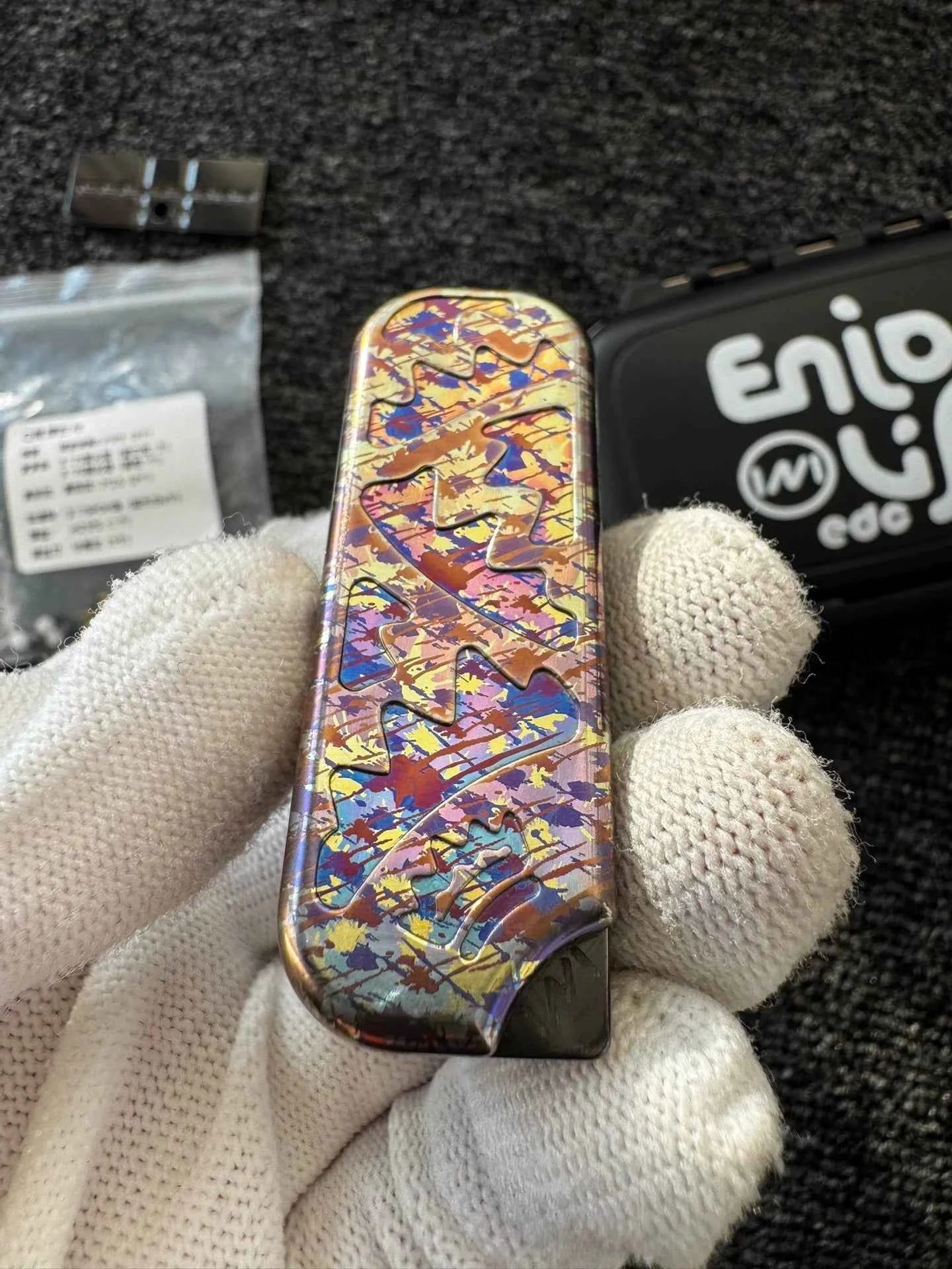 Q Mechanical Titanium