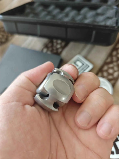 Noiz Stainless Steel