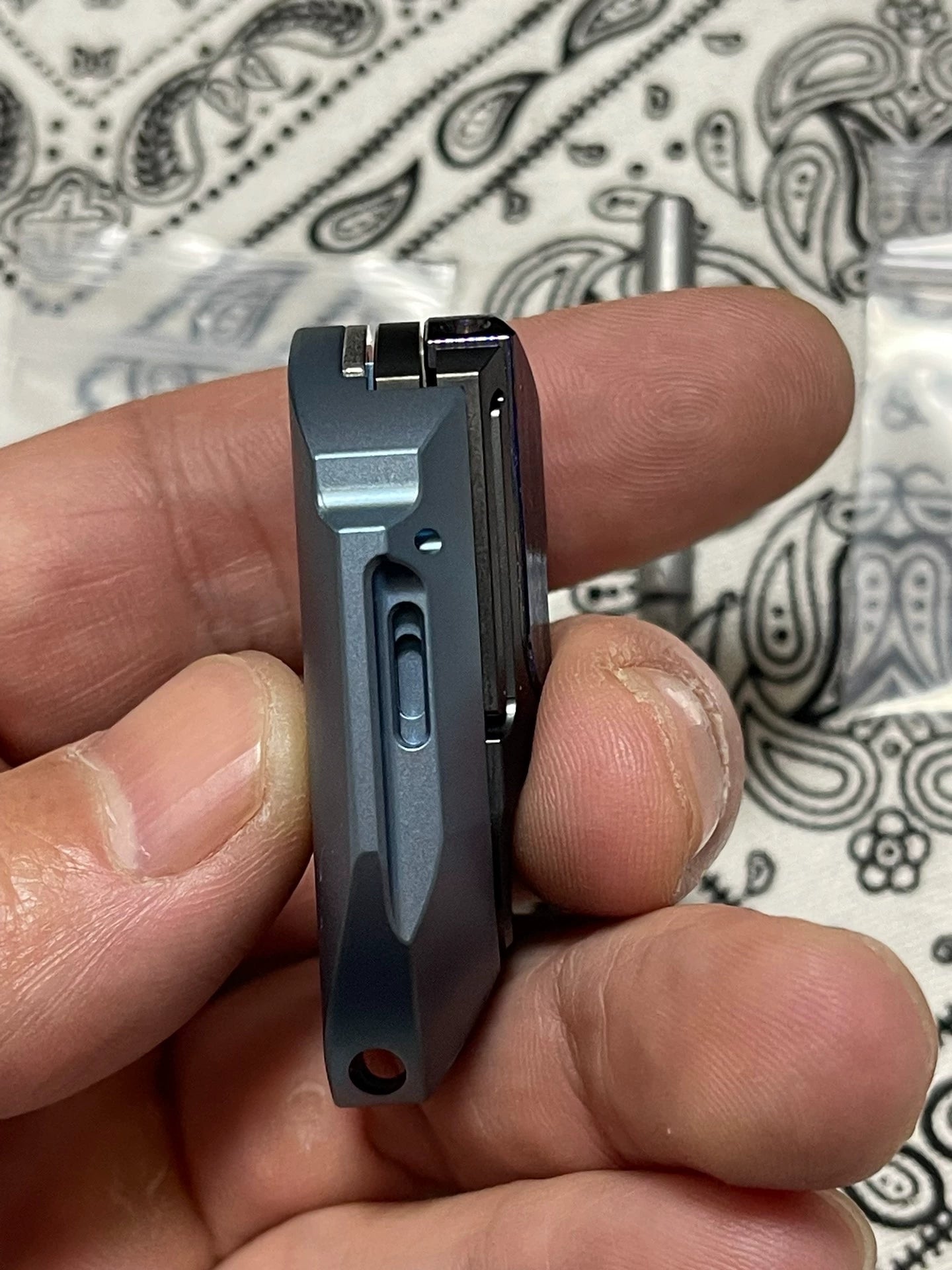 Roche Strike Titanium