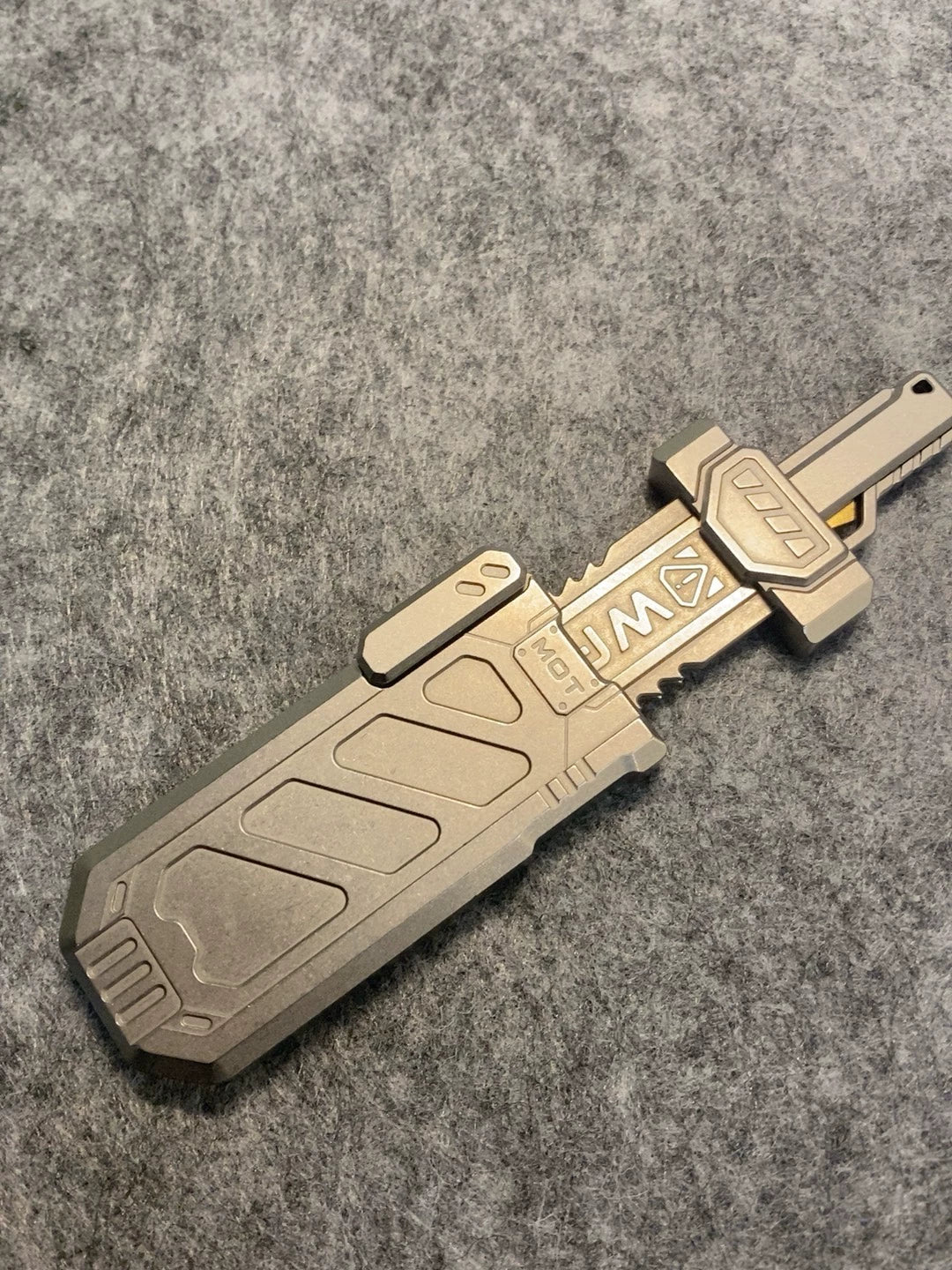 Sky Breaker Stainless Steel