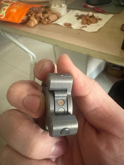 Cross Bones Titanium