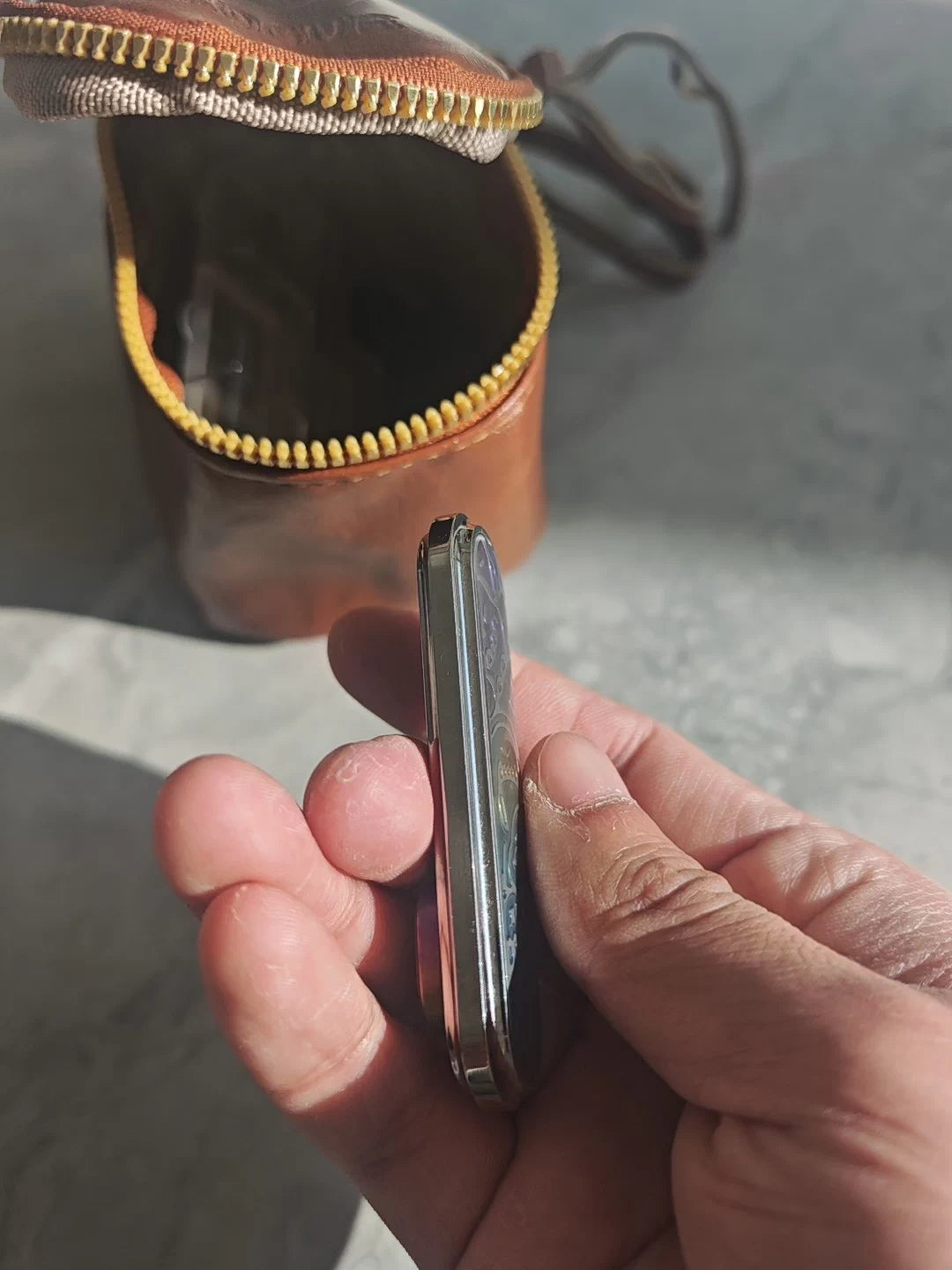 Chocolate Bar Titanium