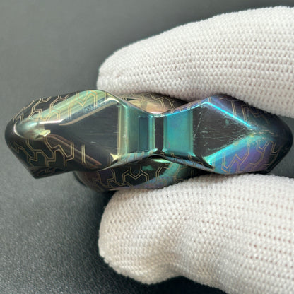 Feather Zirconium Oil Slick