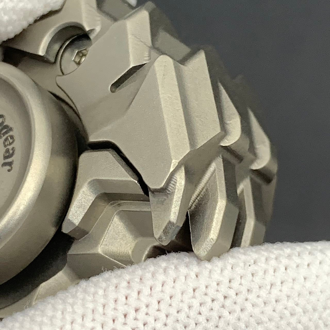 Qiongqi Titanium