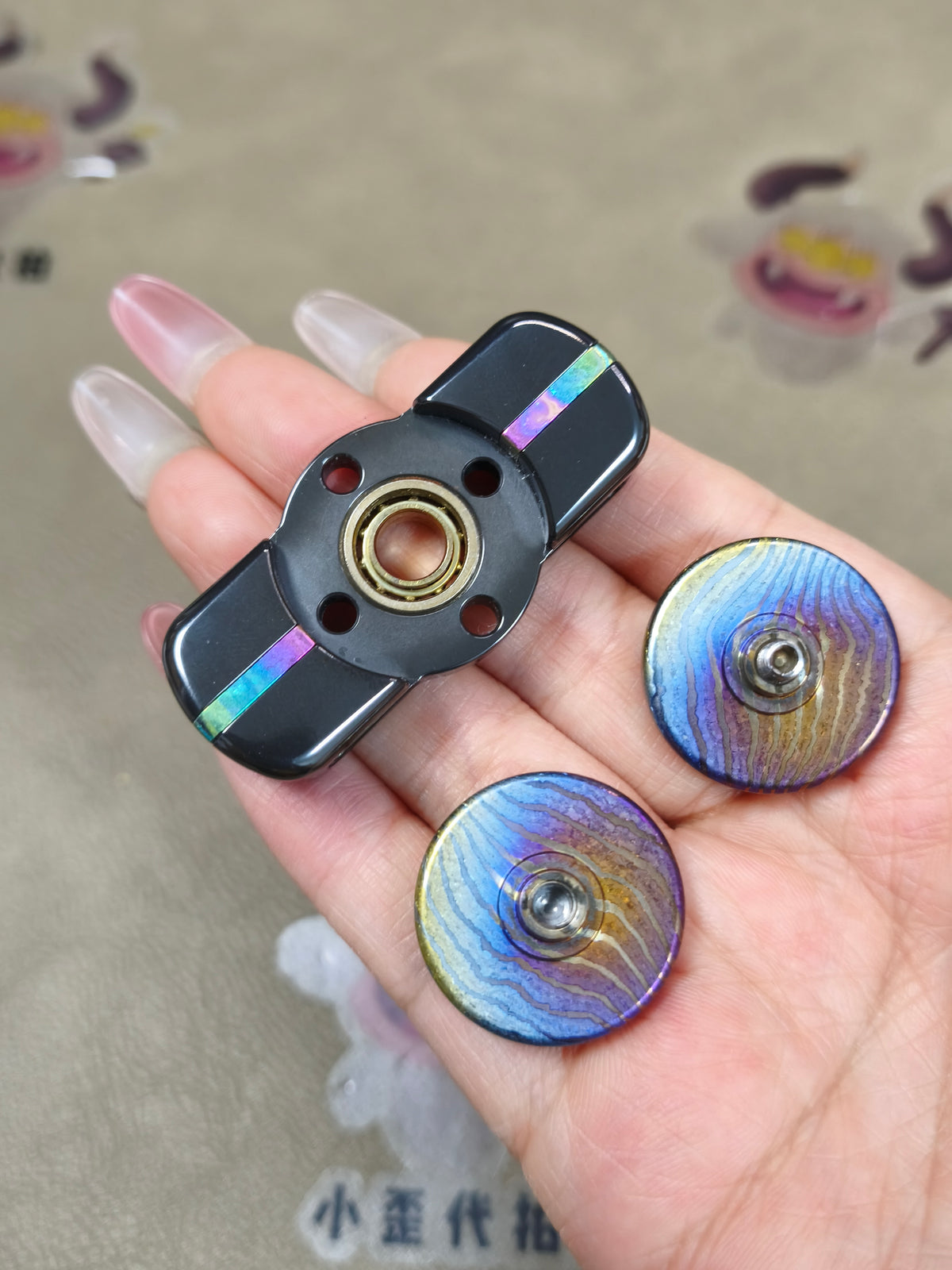 Floating Shadow Max Zirconium Engraved Polished