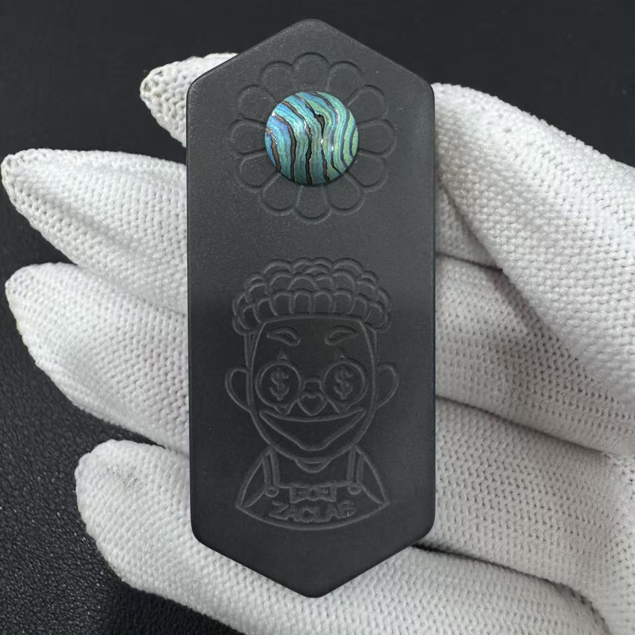 Plane Zirconium Zircuti