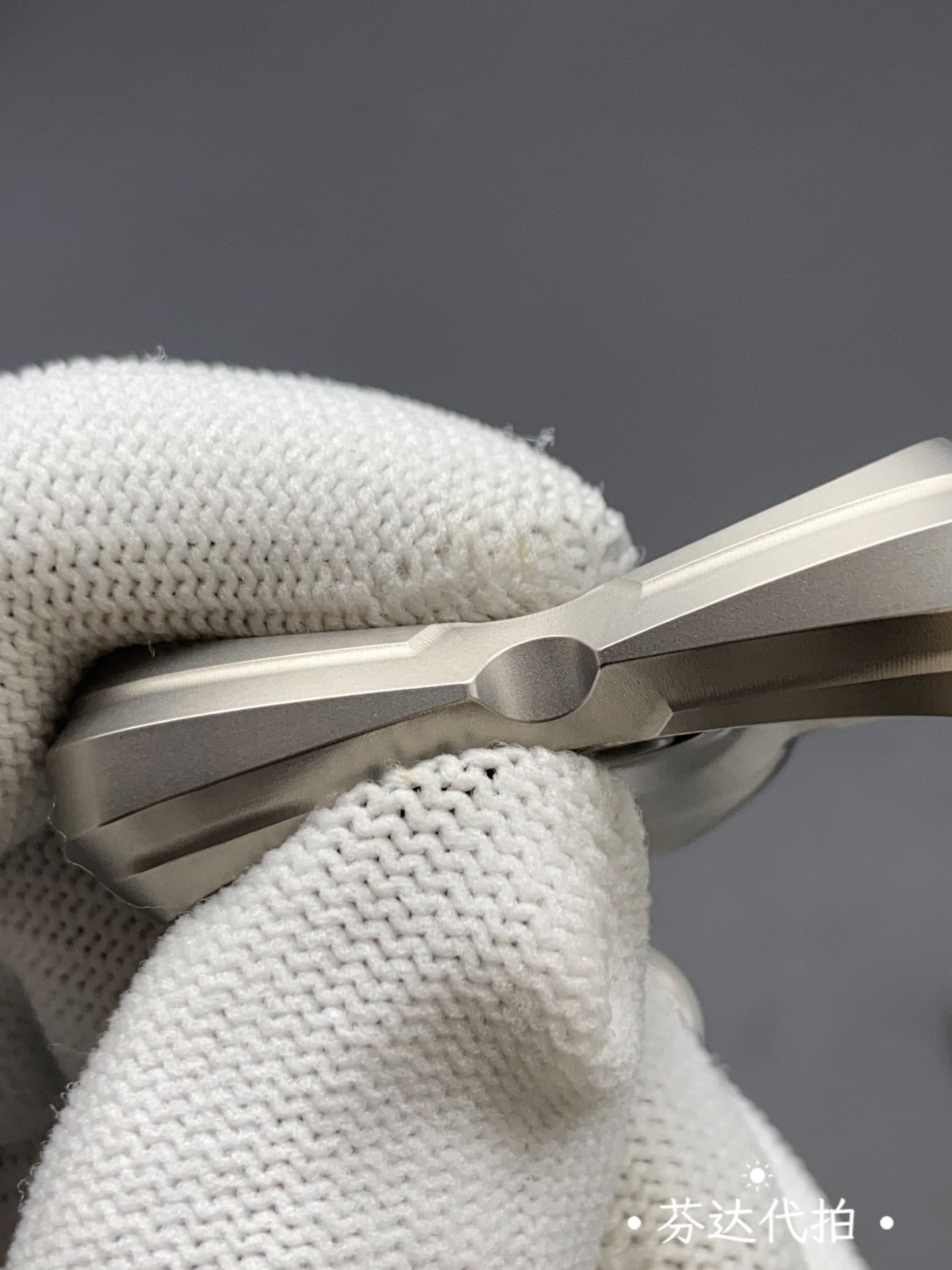 Cat's Eye Stainless Steel