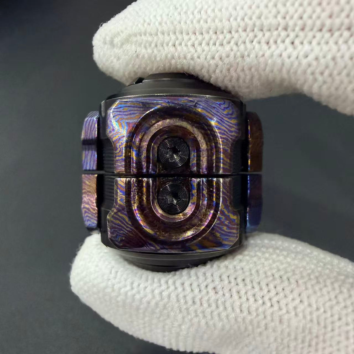 SHAKE Mokuti Titanium