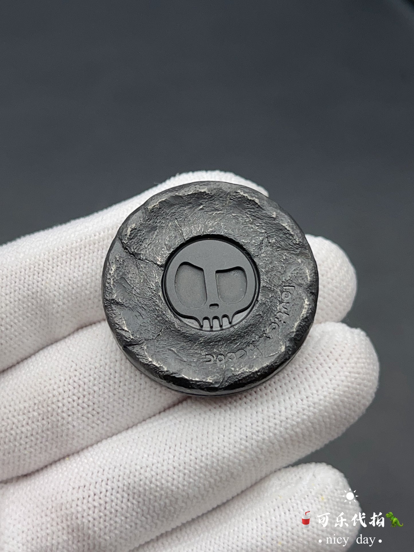 Devil Milk Cap Zirconium