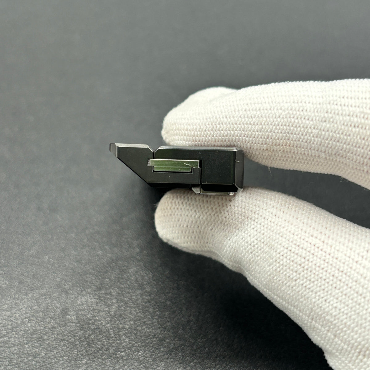 Quirky Ruler Zirconium