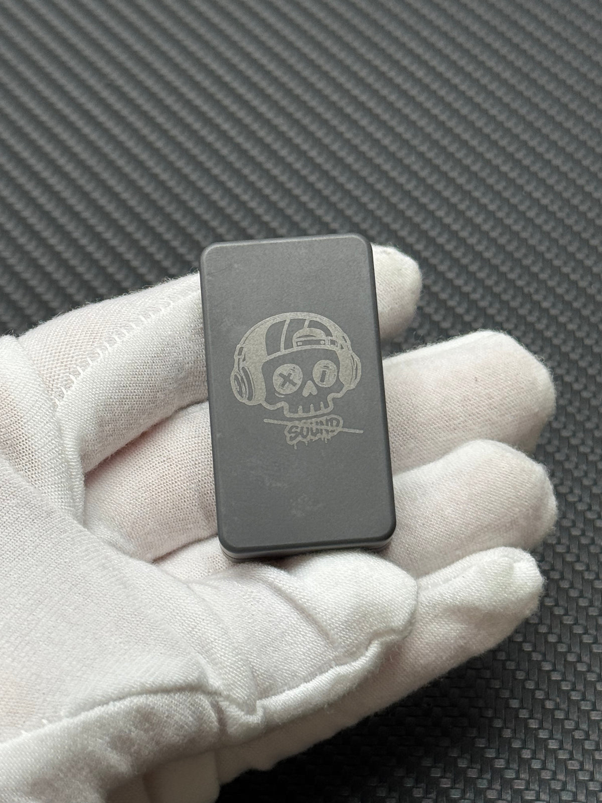 Mute Zirconium Brushed