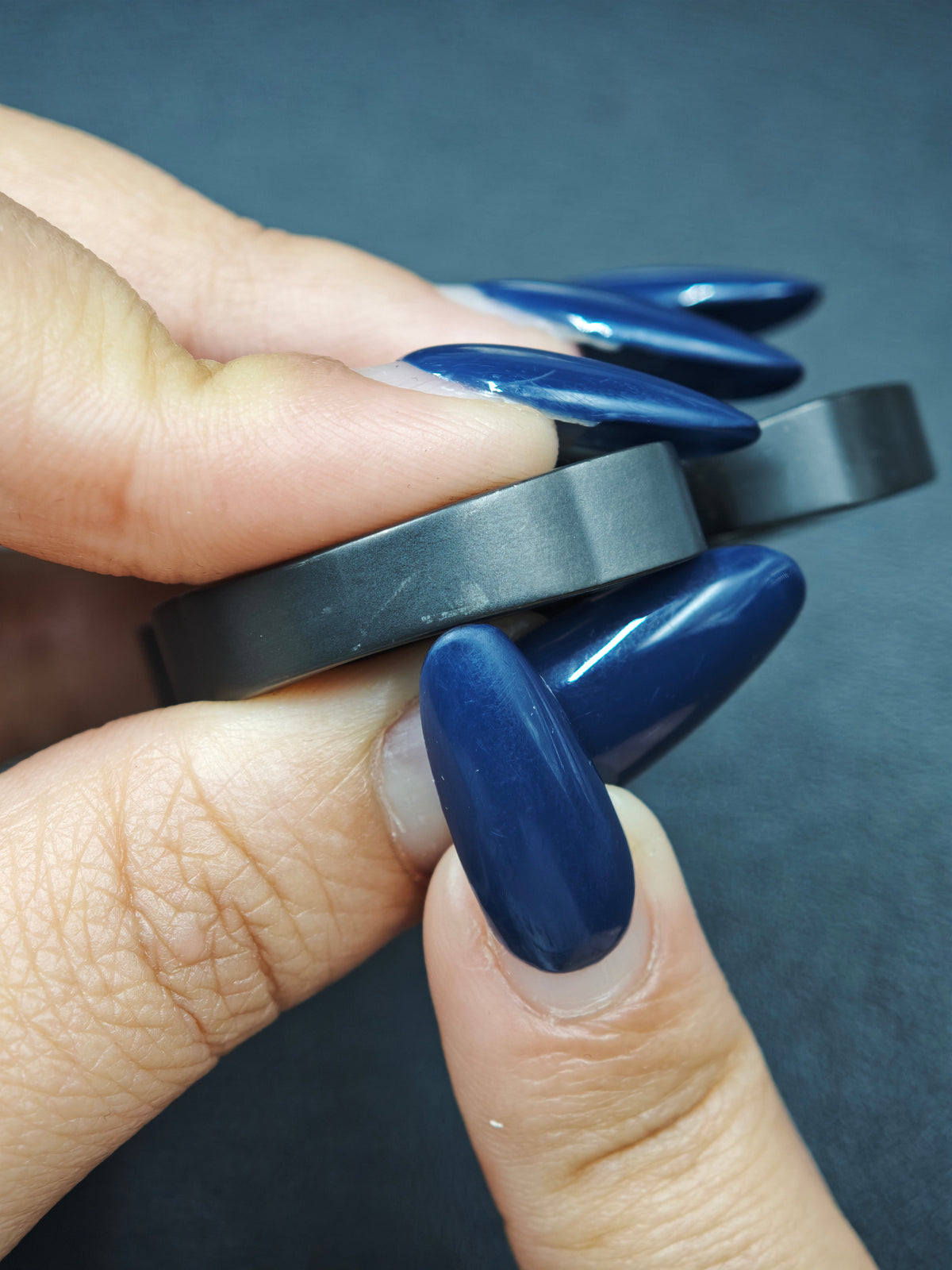 Yungong Xunyin Zirconium