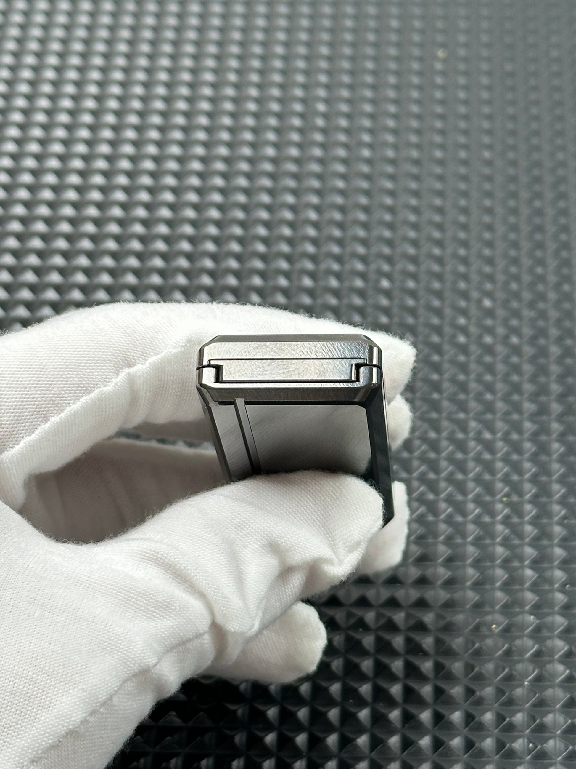 Spirit Zirconium